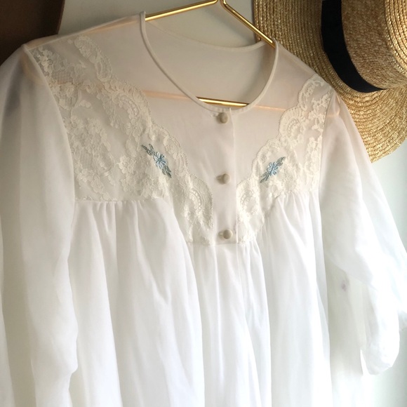 True Vintage sheer balloon sleeves night gown robe - Picture 2 of 9